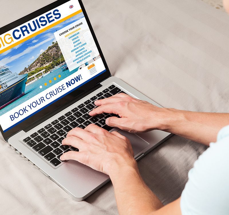 Is it better to book a cruise through a travel agent?