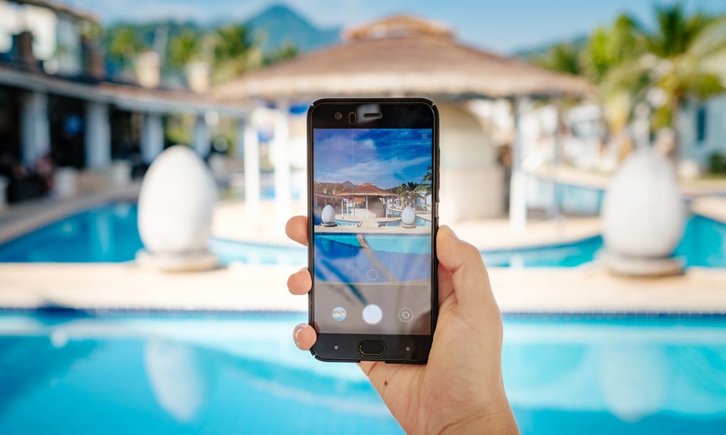 Travel Website for Mobile Users